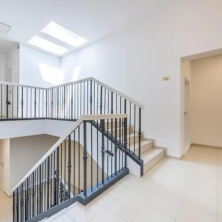 Appartement Stepanska *